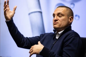 Nemanja Vidić: "Ljudi iz zatvora vode srpski fudbal, Paunović nije žrtva!"